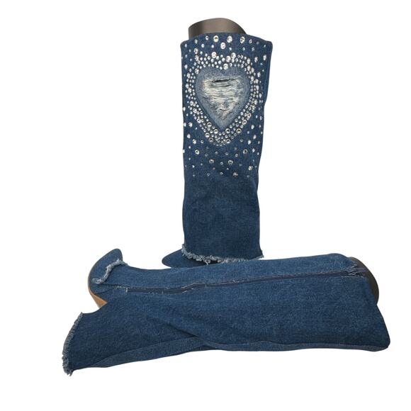 Anne Michelle Kenon | Blue | 7.5 - Picture 2 of 10